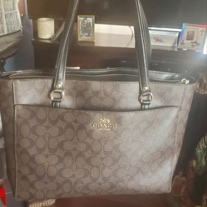 Coach tote